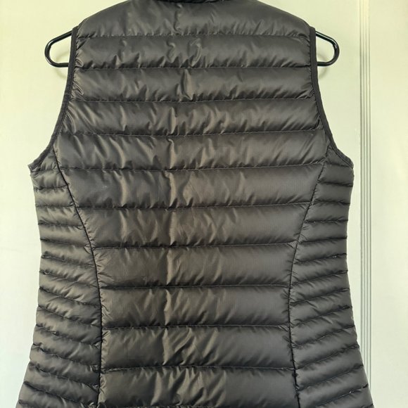 Patagonia Black XS Women's Down Sweater Vest - Picture 3 of 3